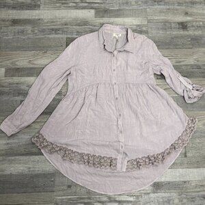 Umgee NWT lilac button front long sleeve tunic lace detail size small R5
